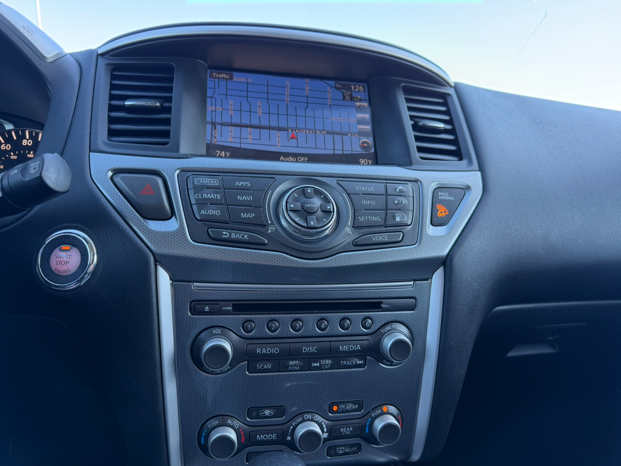 Nissan Pathfinder FWD SL 2020