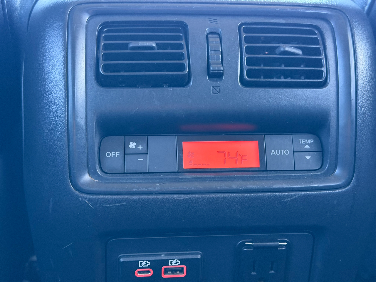 Nissan Pathfinder FWD SL 2020