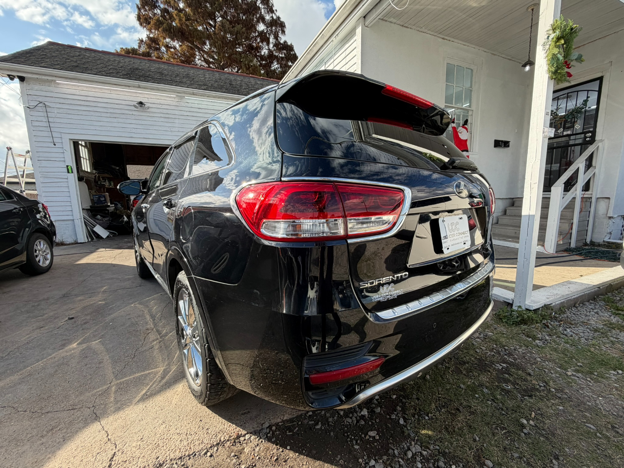 Kia Sorento FWD 4dr 3.3L SXL 2016