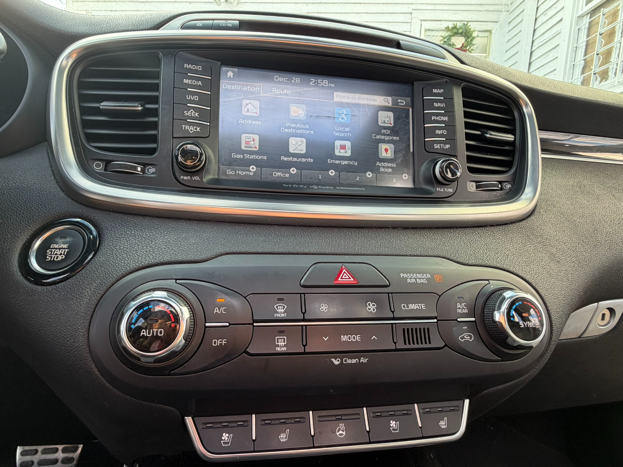 Kia Sorento FWD 4dr 3.3L SXL 2016