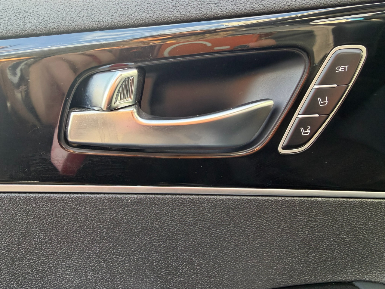 Kia Sorento FWD 4dr 3.3L SXL 2016