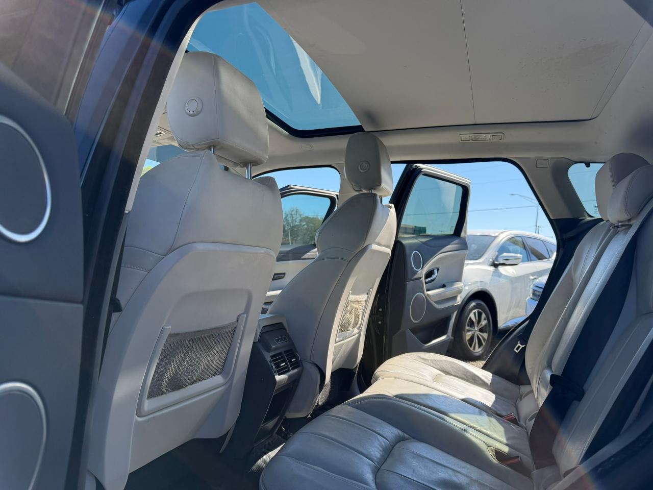 Land Rover Range Rover Evoque 5 Door SE 2017