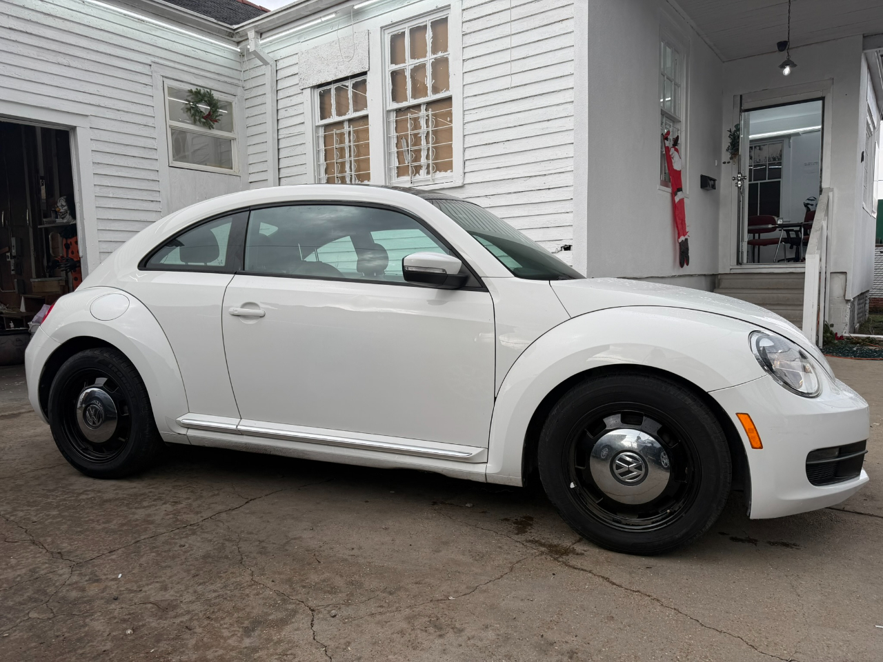 Volkswagen Beetle Coupe 2dr Auto 2.5L *Ltd Avail* 2014