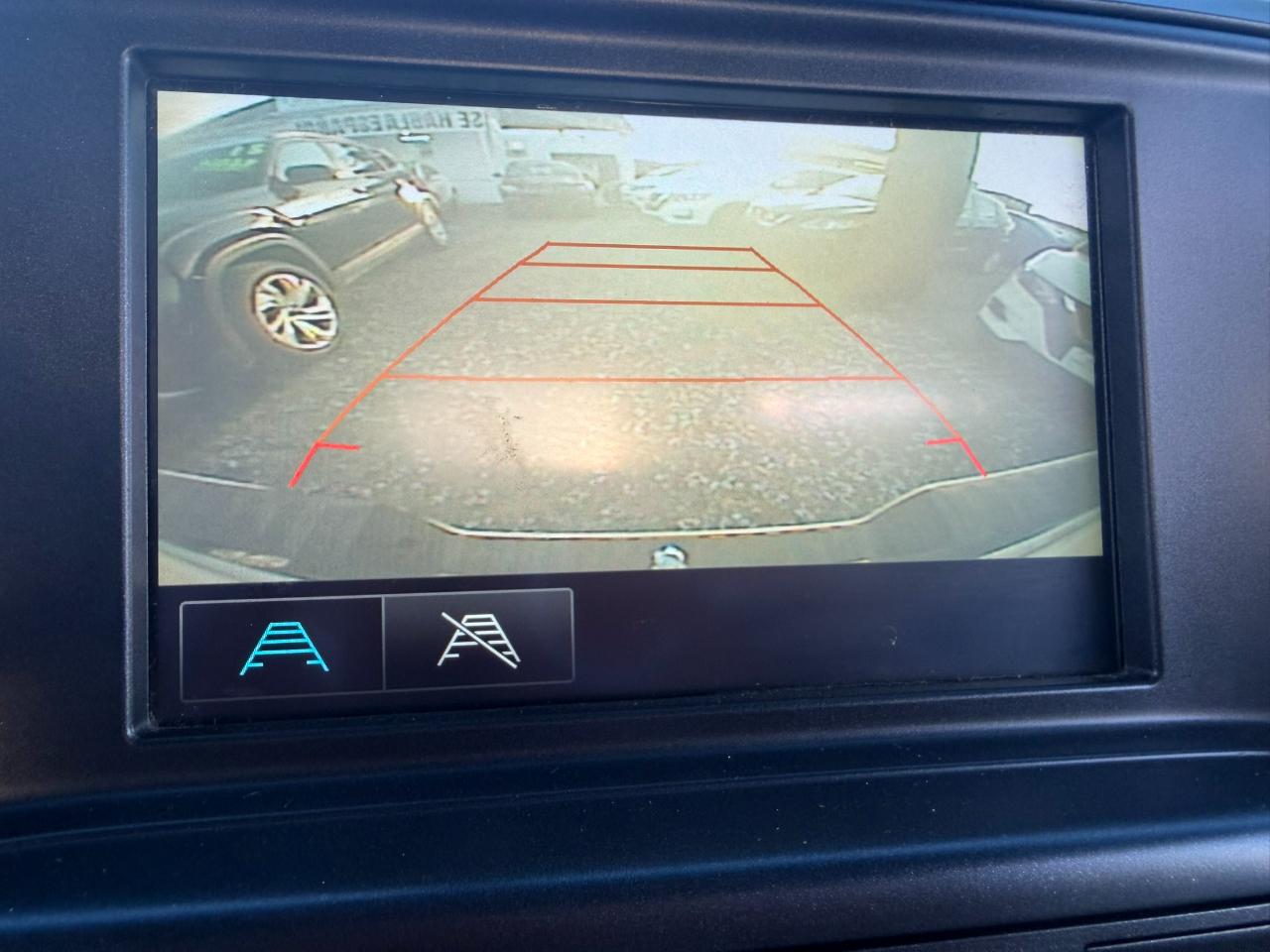 Chevrolet Silverado 1500 2WD Crew Cab 143.5" Custom 2018