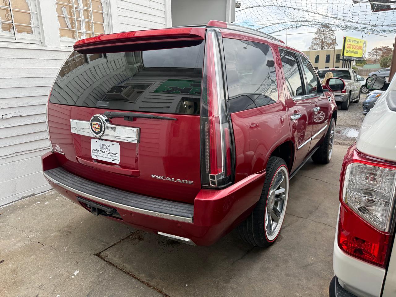 Cadillac Escalade 2WD 4dr Platinum 2014