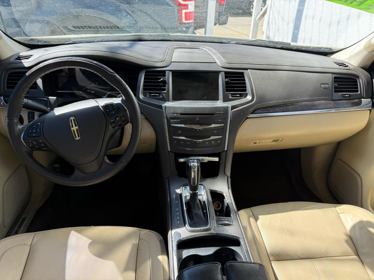 Lincoln MKS 4dr Sdn 3.7L FWD 2016