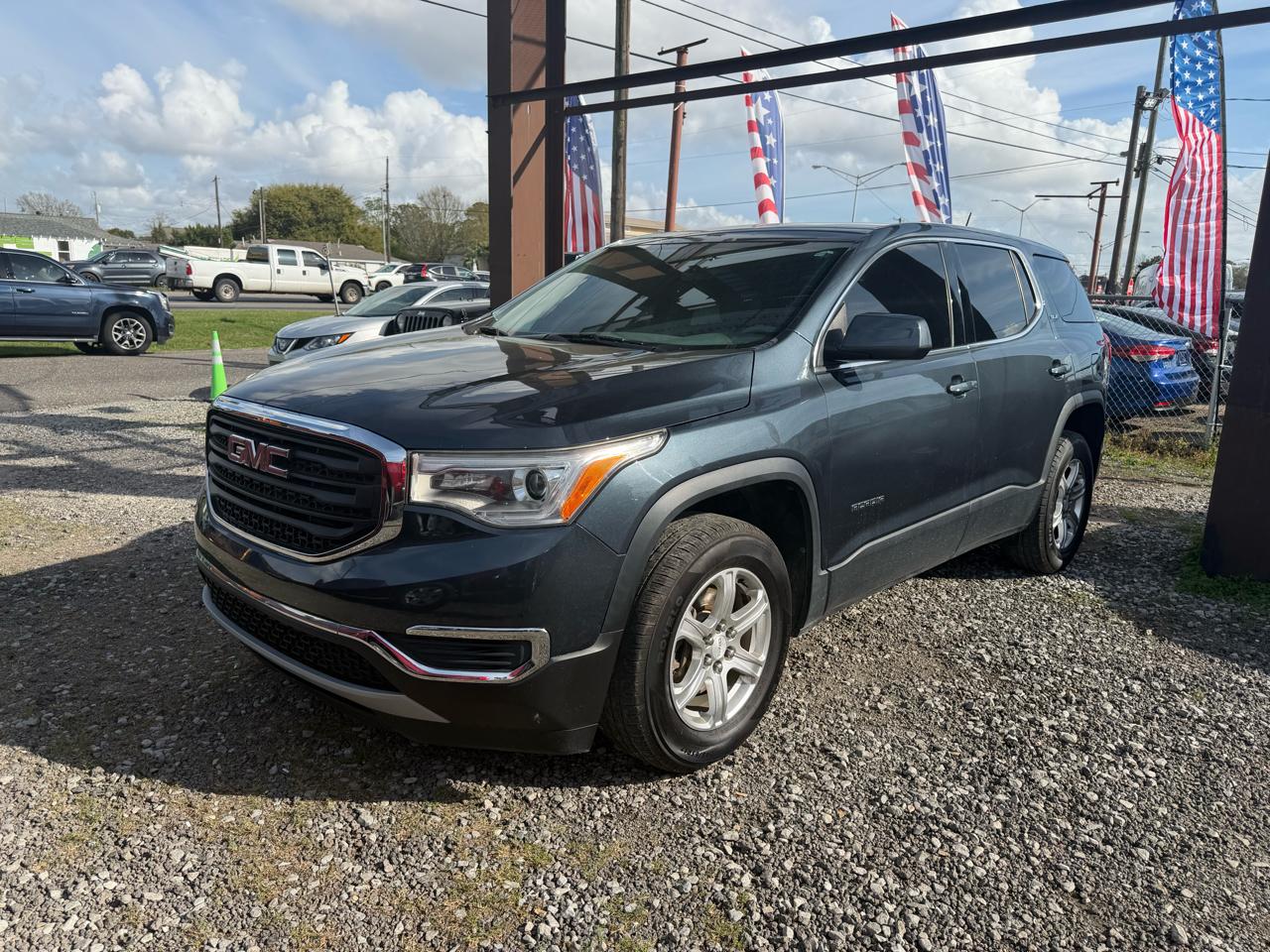 2019 GMC Acadia FWD 4dr SLE w/SLE-1