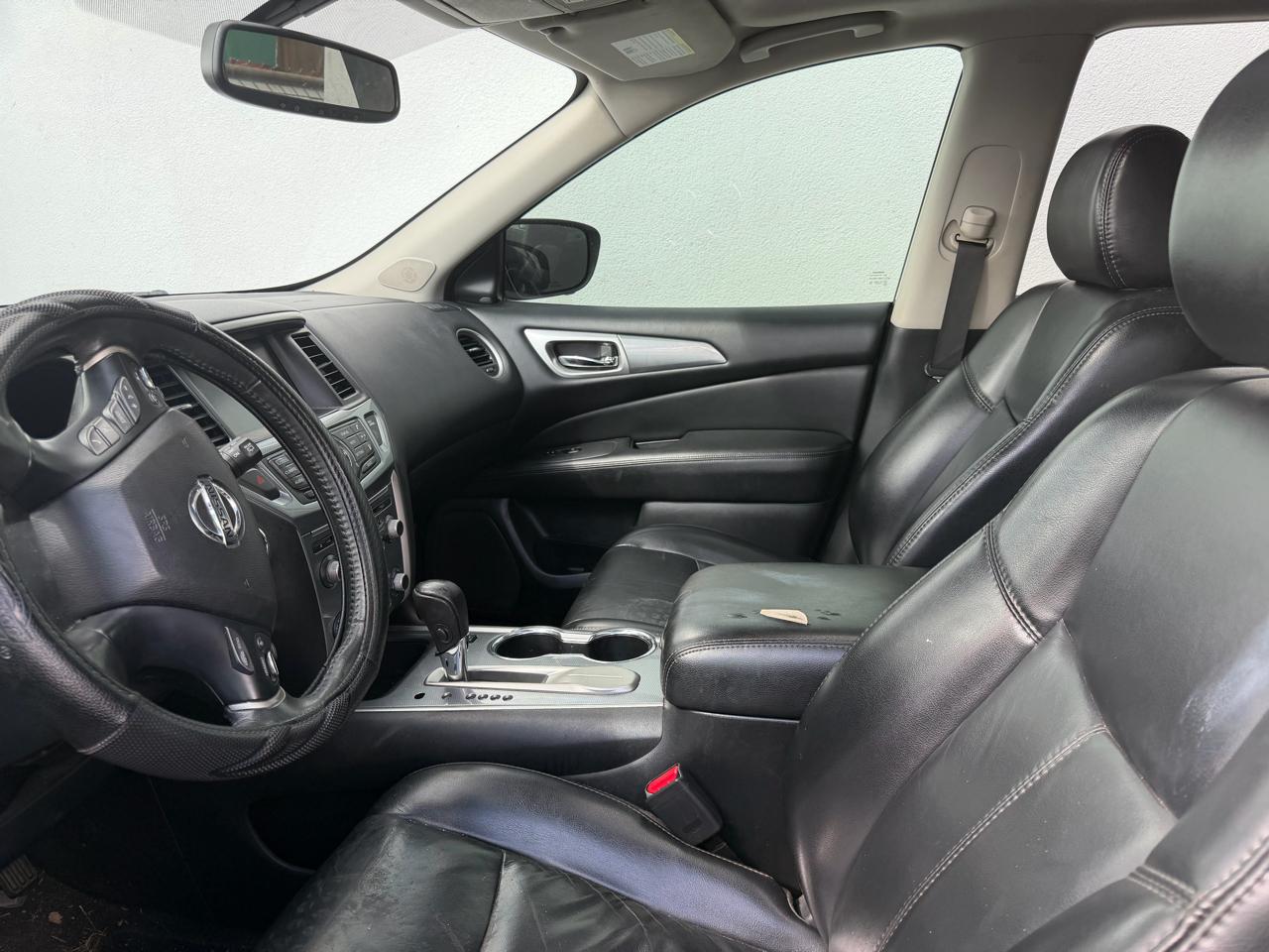 Nissan Pathfinder FWD SL 2018