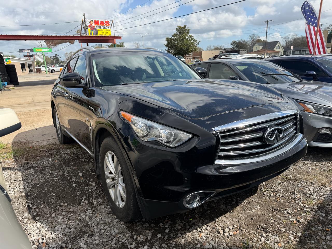 2015 Infiniti QX70 AWD 4dr