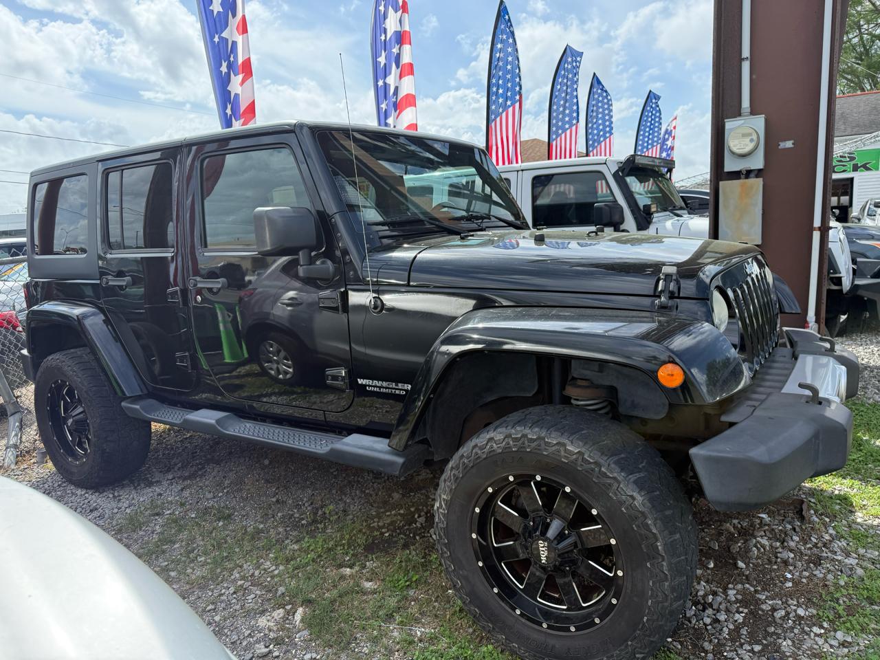 Jeep Wrangler Unlimited 4WD 4dr Sahara 2014