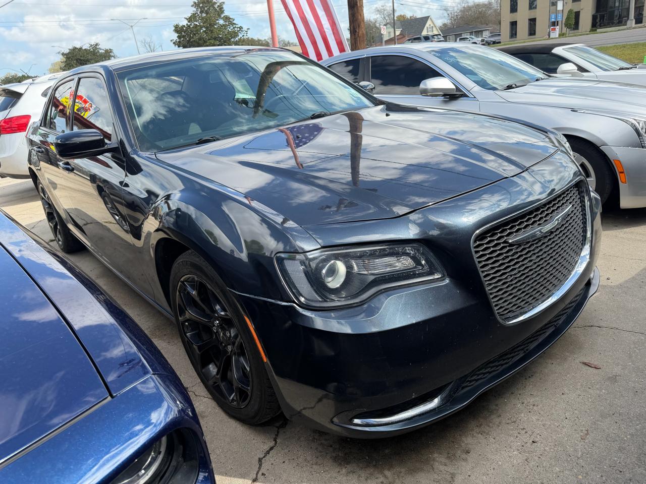 Chrysler 300 Touring RWD 2019