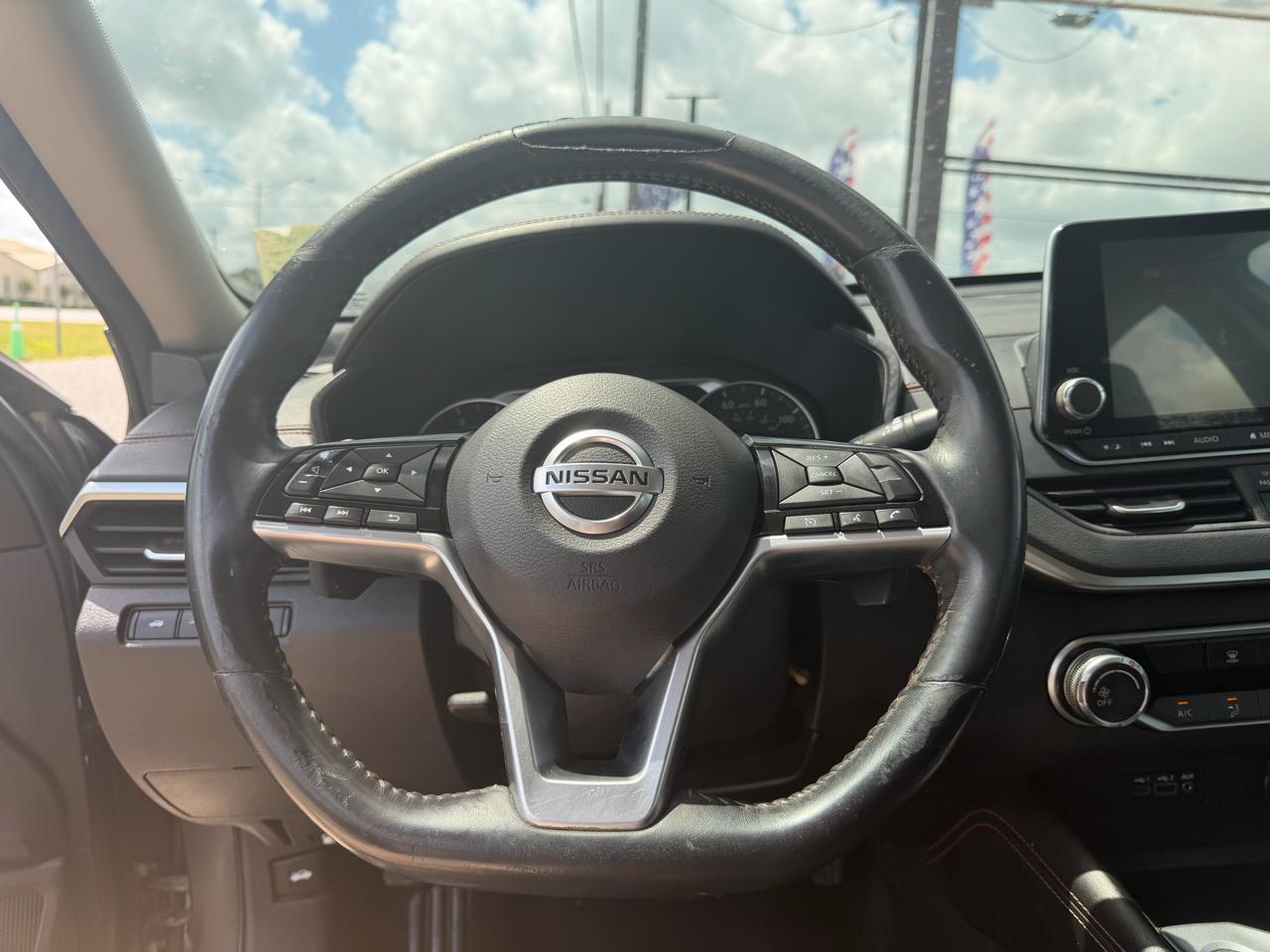 Nissan Altima 2.5 SR Sedan 2019