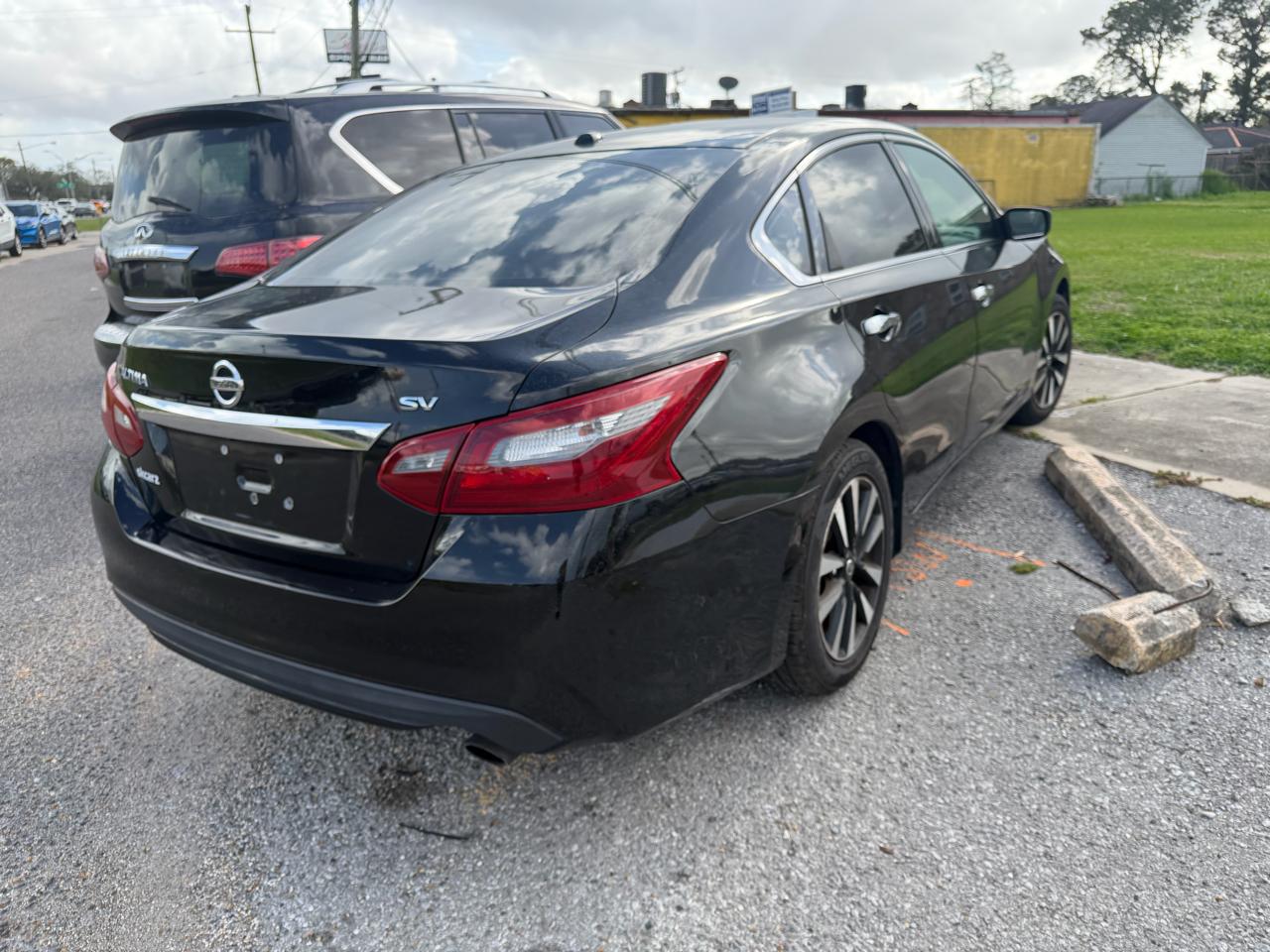 2017 Nissan Altima 2.5 SR Sedan