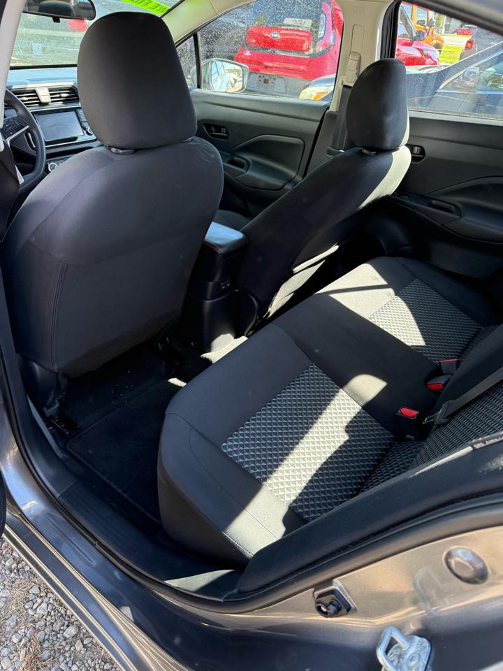 Nissan Versa S CVT 2021