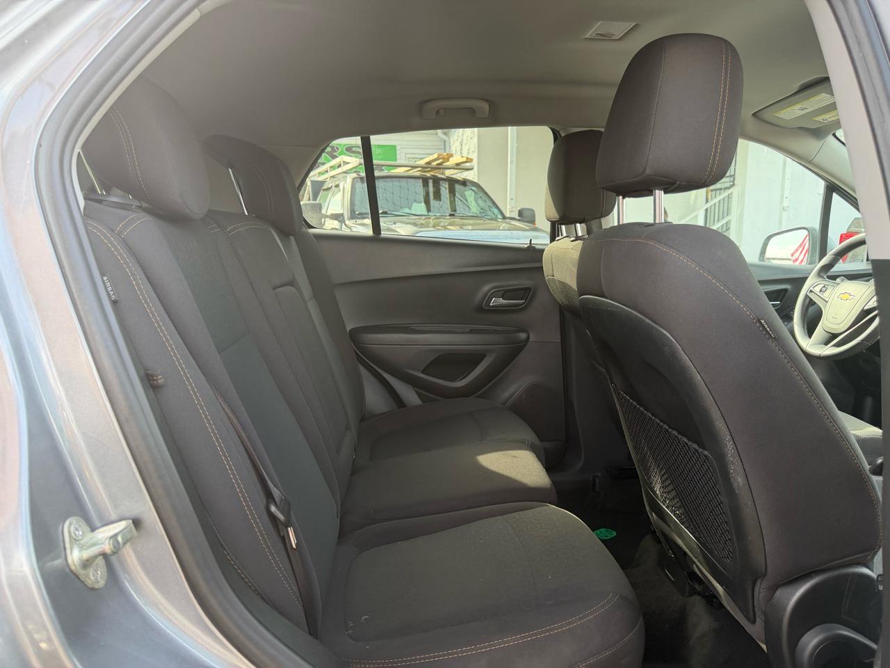 Chevrolet Trax FWD 4dr LS 2020