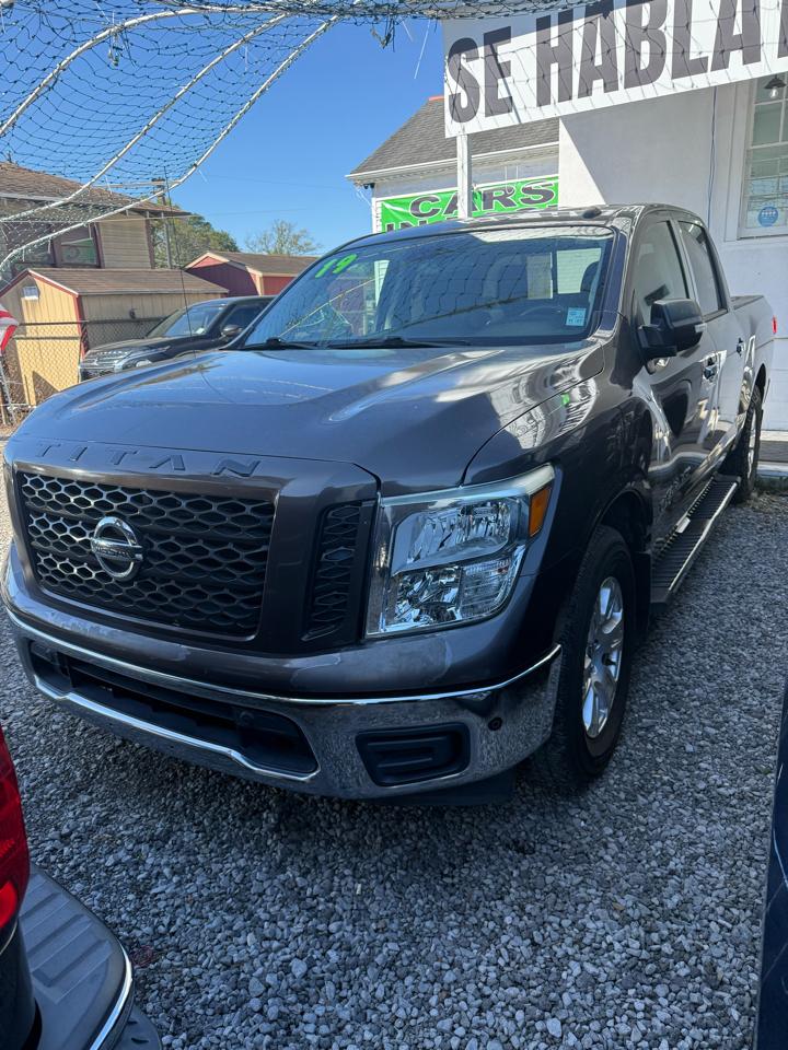 Nissan Titan 4x2 Crew Cab SV 2019