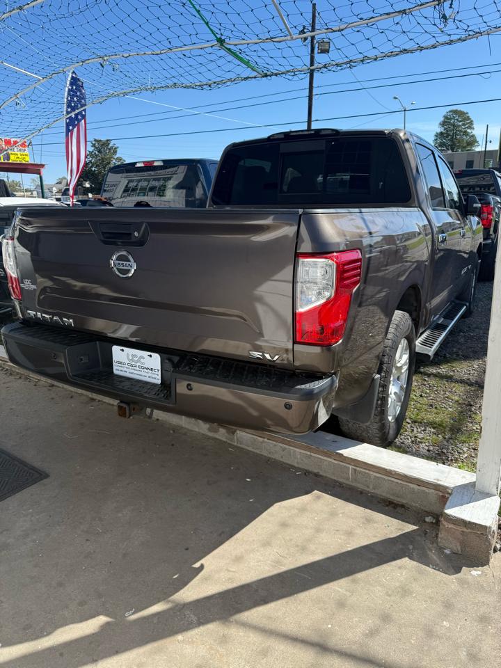Nissan Titan 4x2 Crew Cab SV 2019
