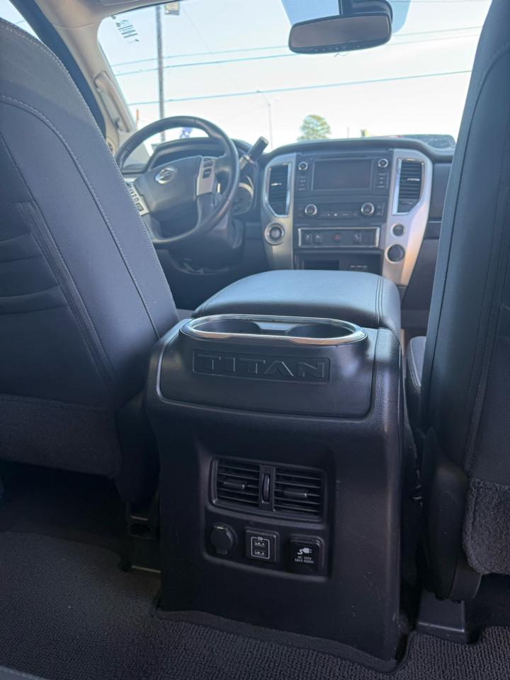 Nissan Titan 4x2 Crew Cab SV 2019