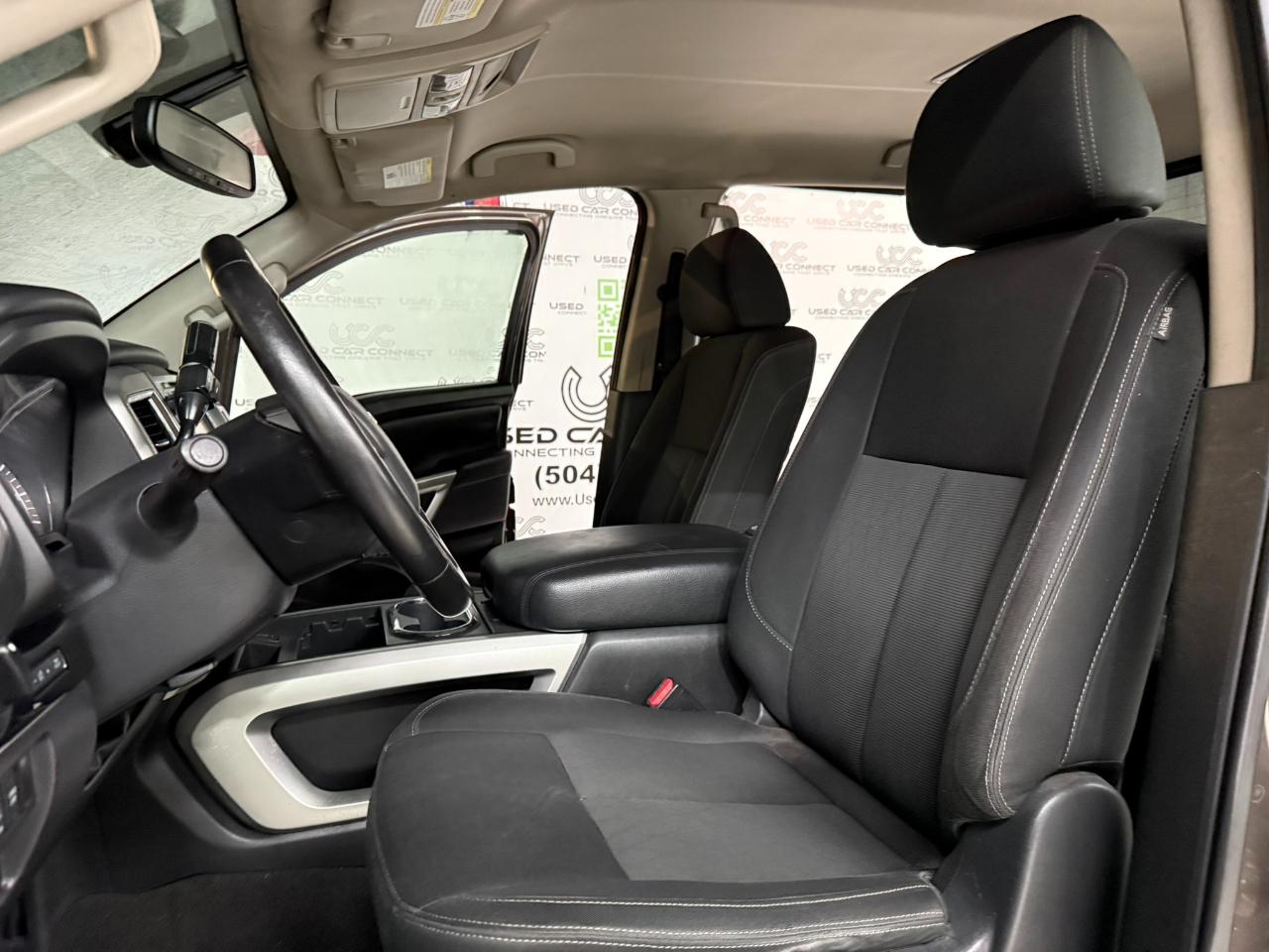 2019 Nissan Titan SV - Photo 12