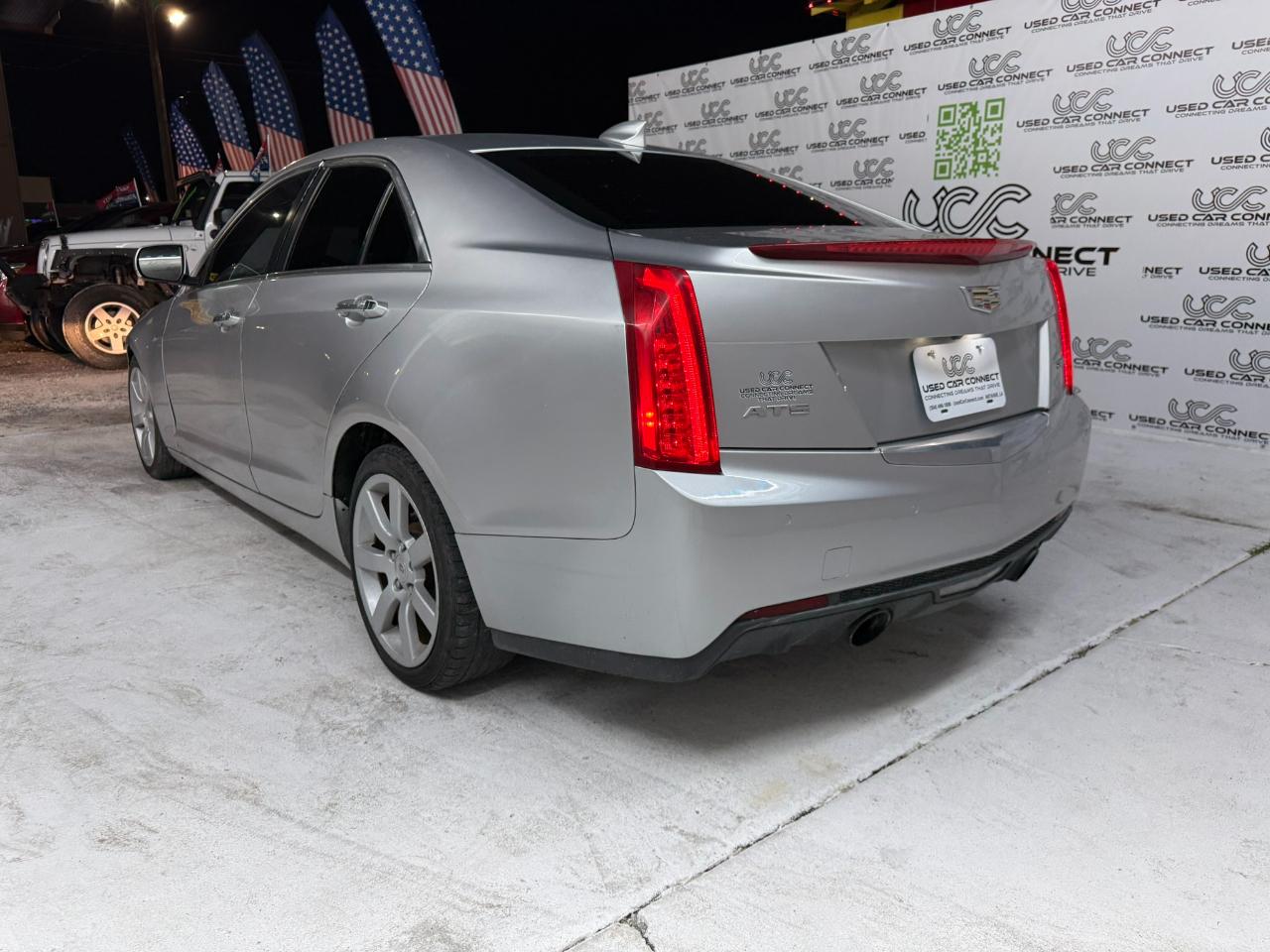 Cadillac ATS Sedan 4dr Sdn 2.0L Luxury RWD 2015