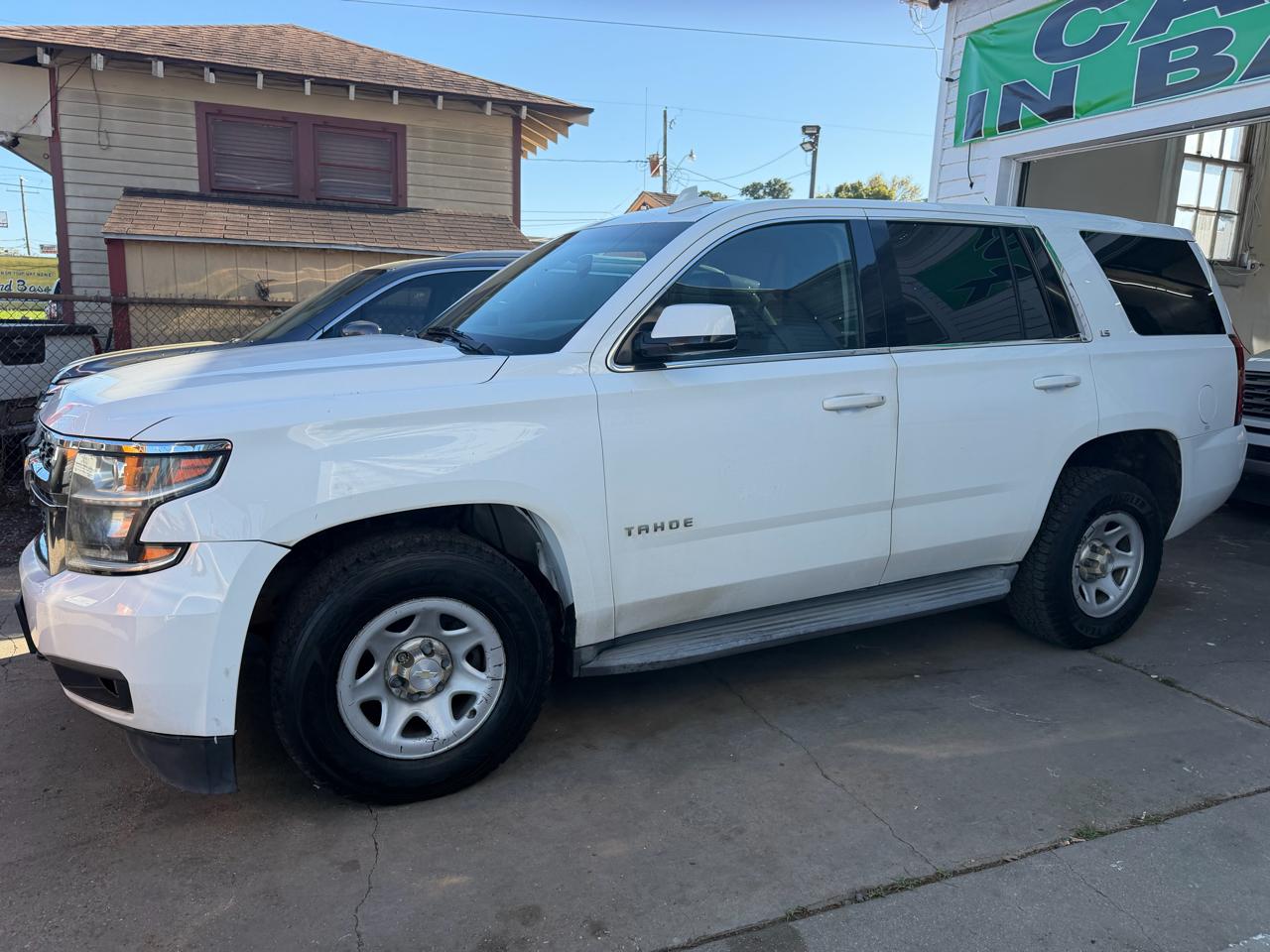 Chevrolet Tahoe 4WD 4dr Commercial 2015