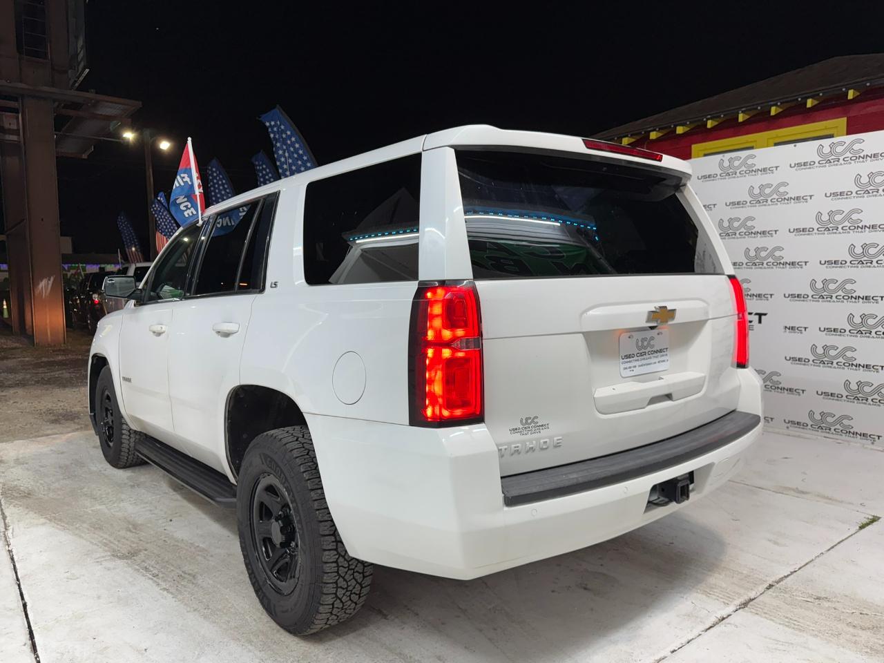 Chevrolet Tahoe 4WD 4dr Commercial 2015