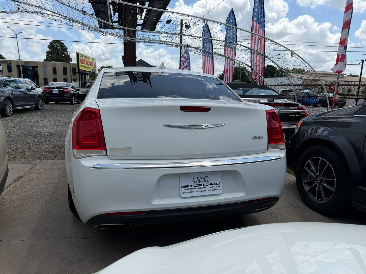 Chrysler 300 4dr Sdn Limited RWD 2015