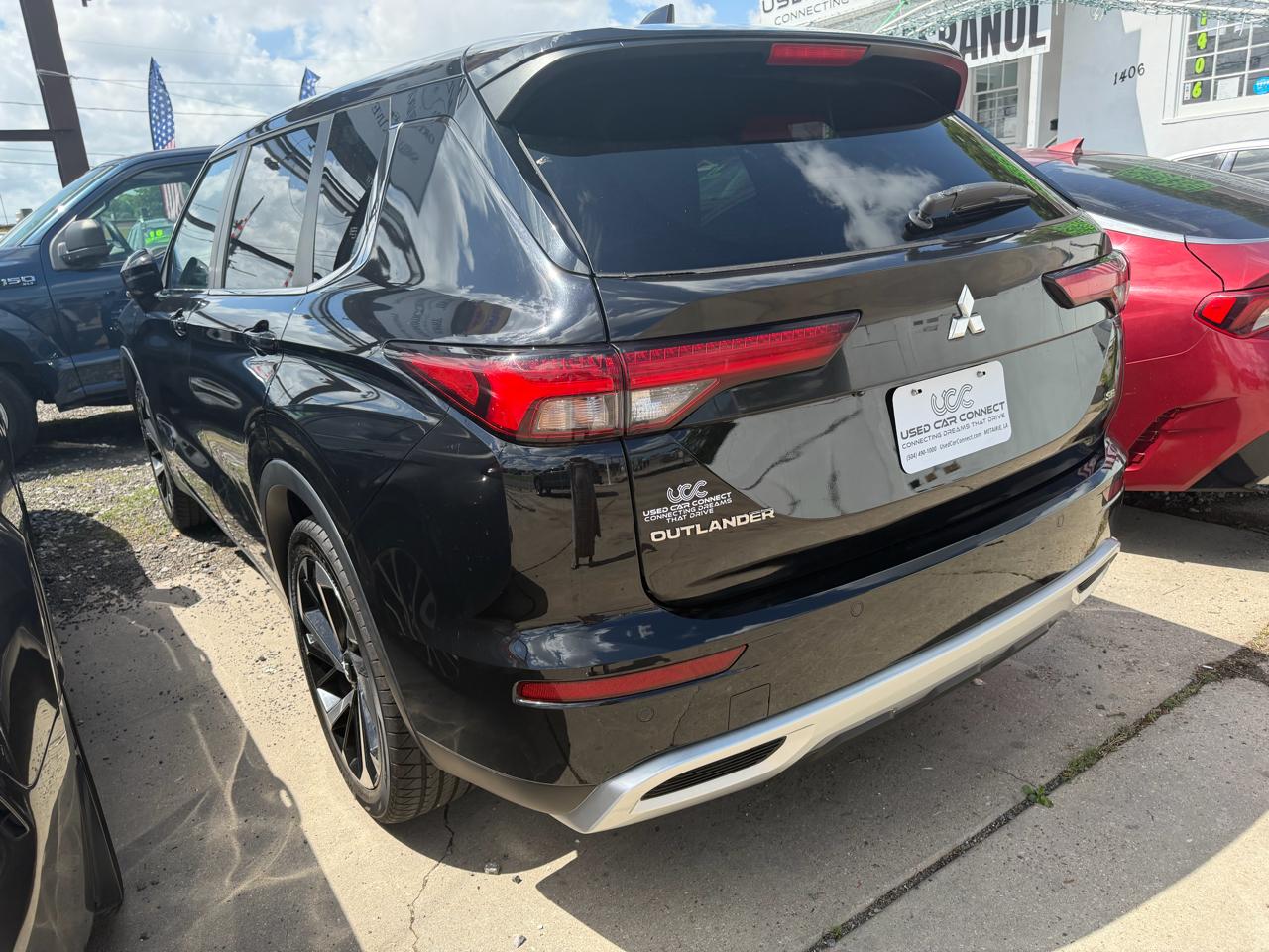 Mitsubishi Outlander SE Launch Edition FWD 2022