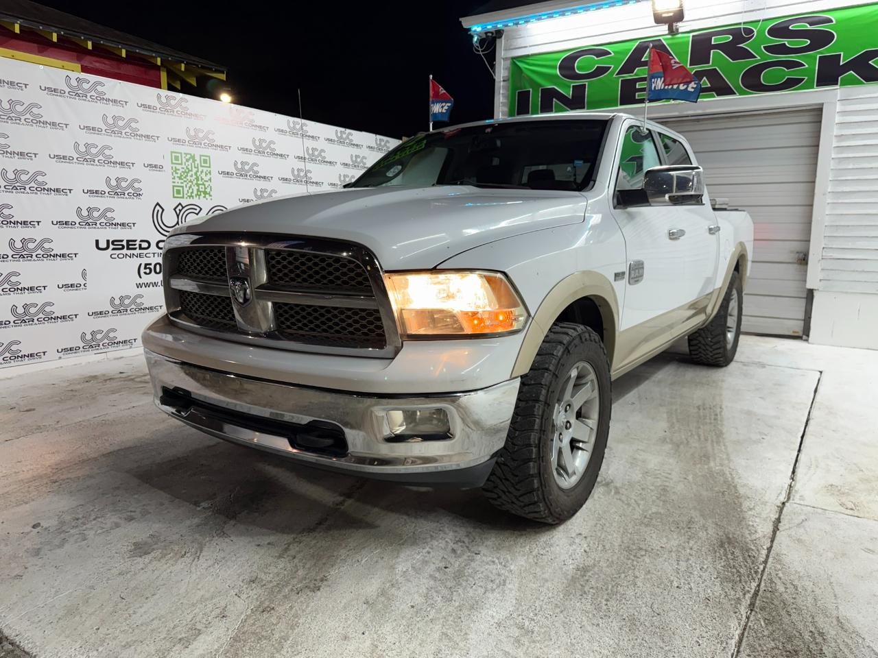 RAM 1500 4WD Crew Cab 140.5" Laramie Longhorn Edition 2012