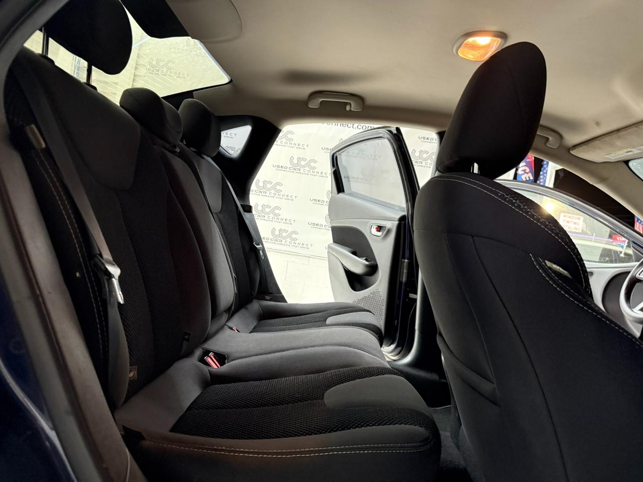 Dodge Dart 4dr Sdn SXT 2015