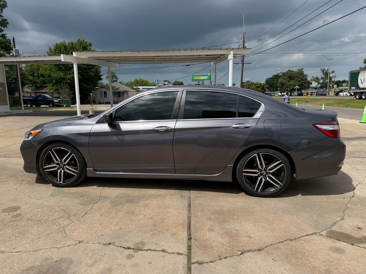 Honda Accord Sedan Sport CVT 2017