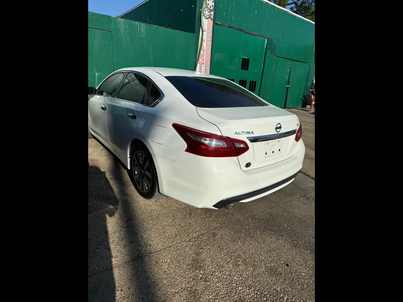 Nissan Altima 2.5 SV Sedan 2018
