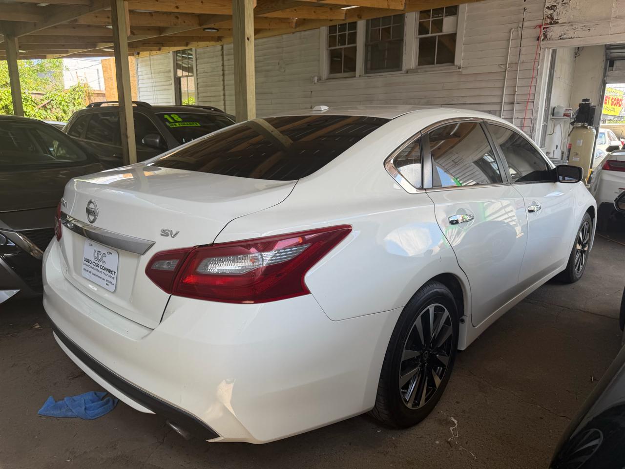 Nissan Altima 2.5 SV Sedan 2018