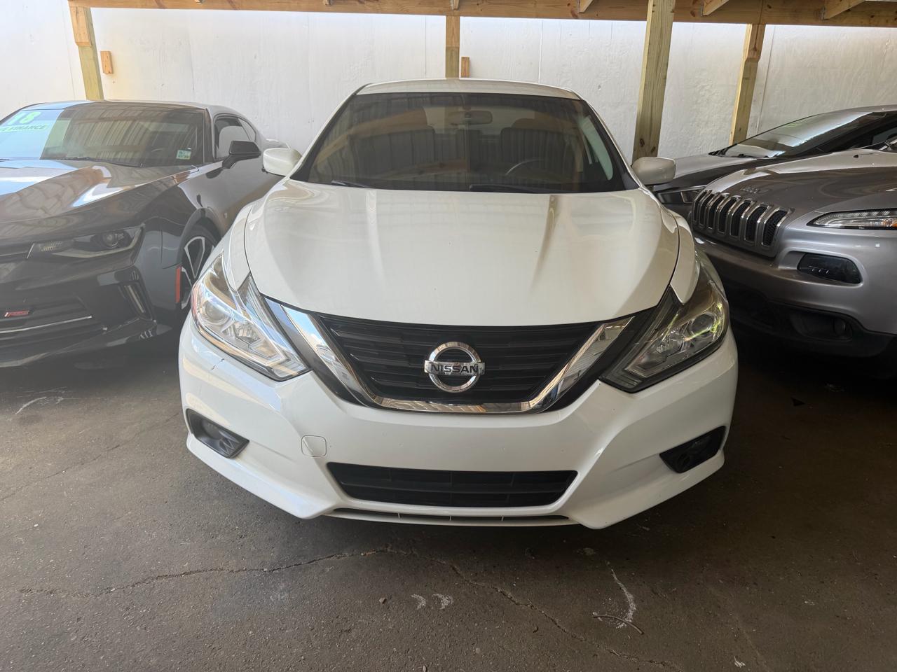 Nissan Altima 2.5 SV Sedan 2018