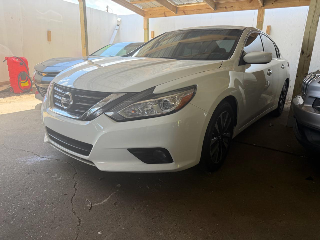 Nissan Altima 2.5 SV Sedan 2018