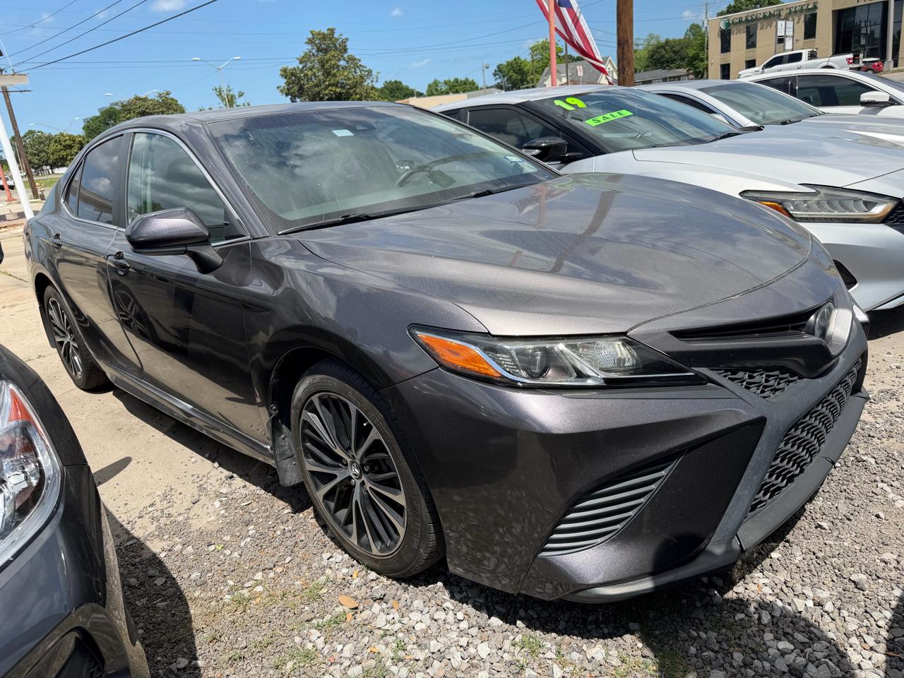 2018 Toyota Camry LE Auto (Natl)
