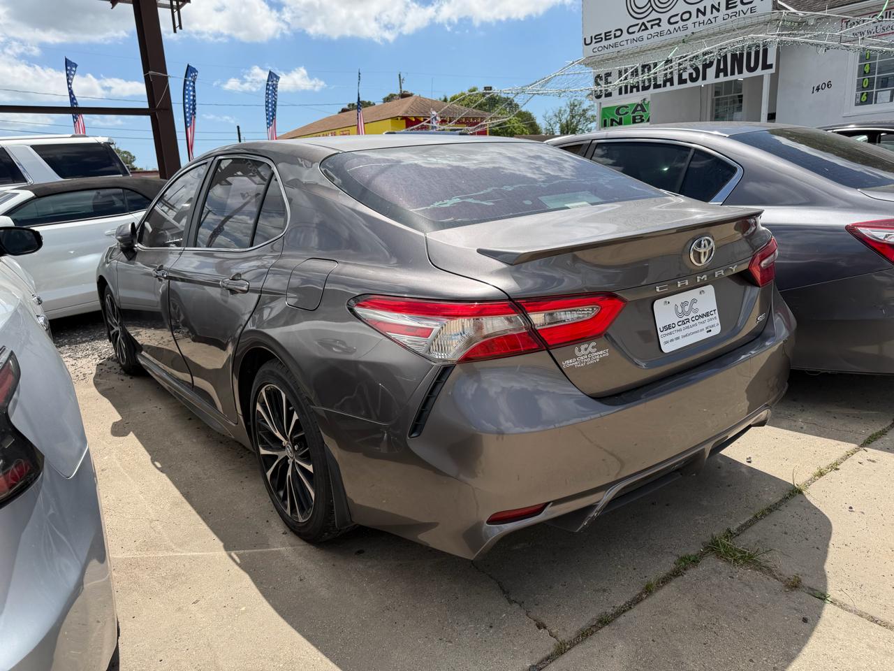 Toyota Camry XLE Auto (Natl) 2018