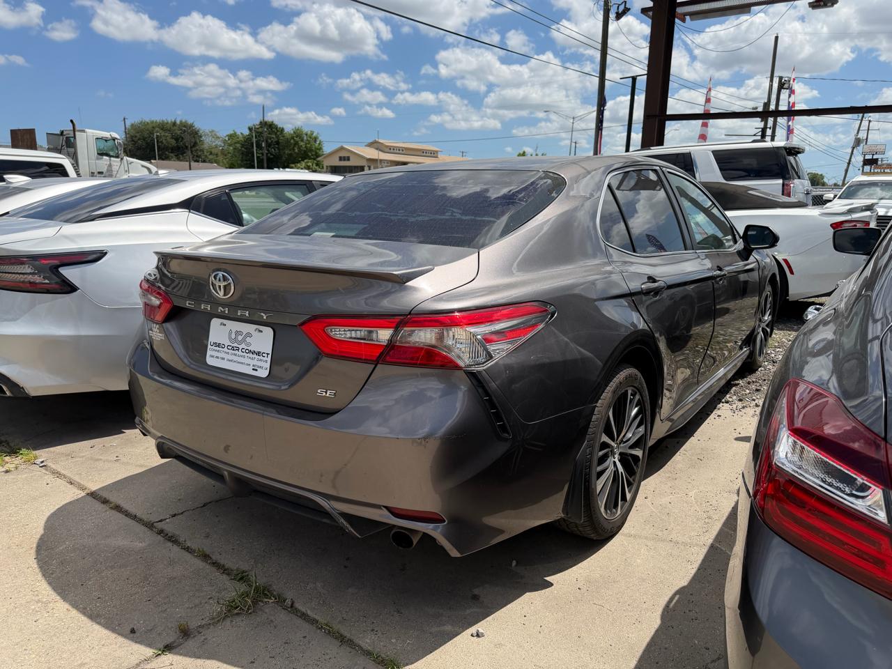 Toyota Camry XLE Auto (Natl) 2018