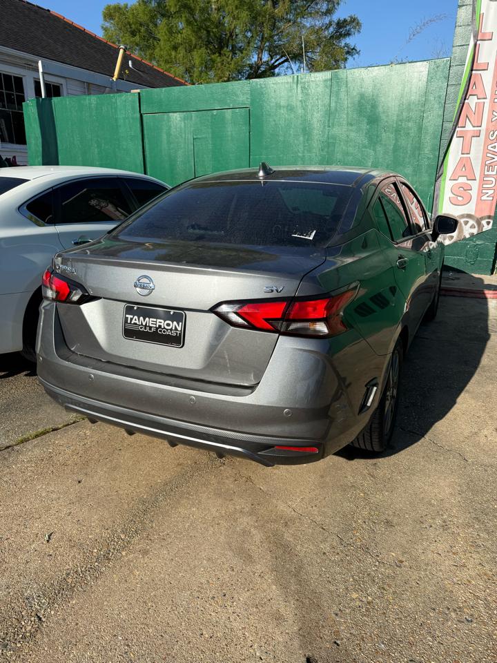 Nissan Versa SV CVT 2020