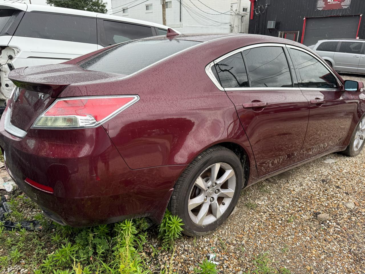 Acura TL 4dr Sdn Auto 2WD Tech 2013