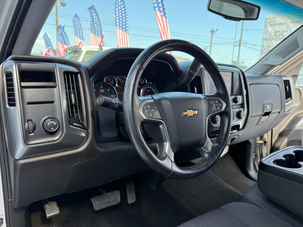 Chevrolet Silverado 1500 2WD Double Cab 143.5" LT w/1LT 2018