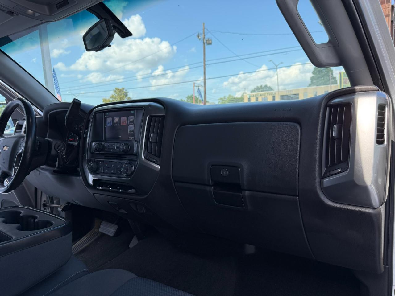 Chevrolet Silverado 1500 2WD Double Cab 143.5" LT w/1LT 2018