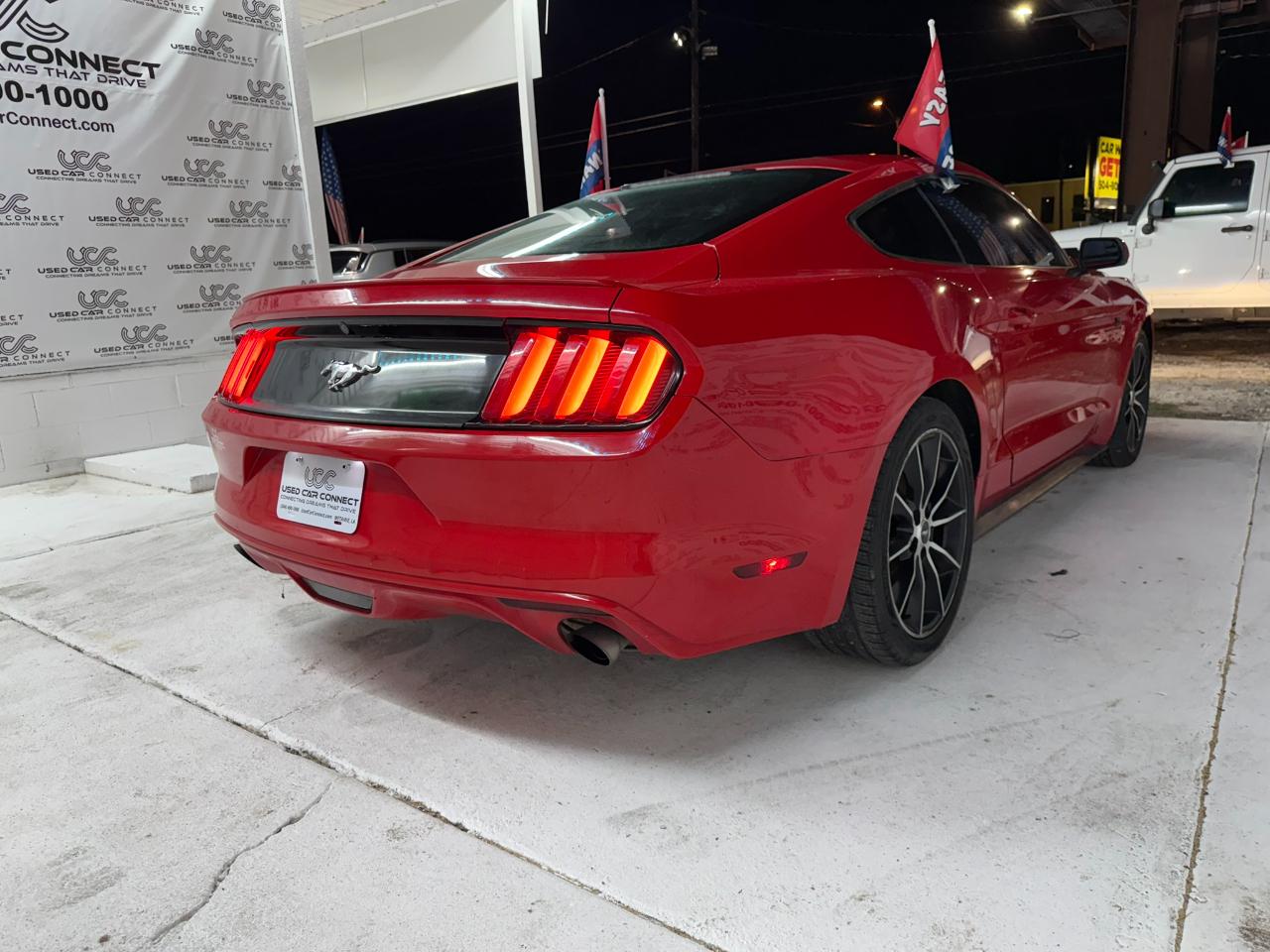 Ford Mustang 2dr Fastback EcoBoost 2016