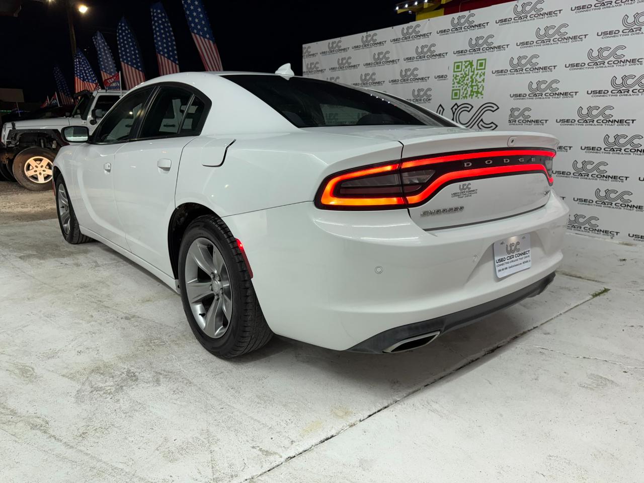 Dodge Charger SXT Plus RWD 2018