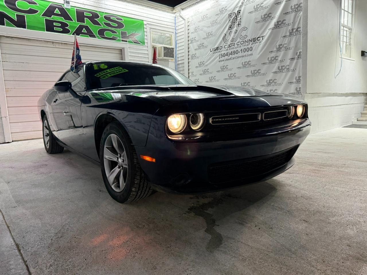 Dodge Challenger 2dr Cpe SXT 2016