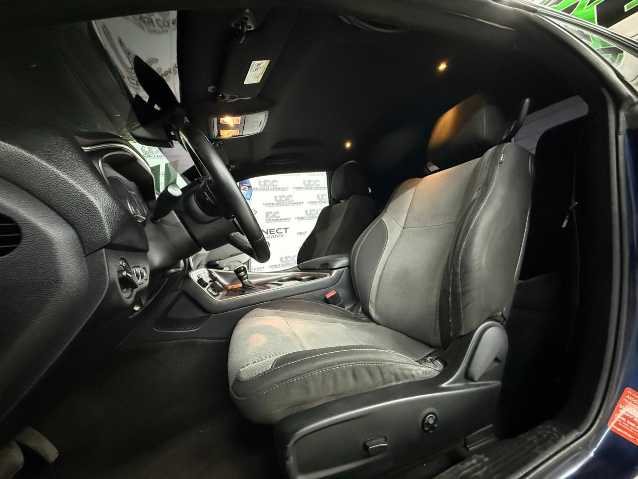 Dodge Challenger 2dr Cpe SXT 2016