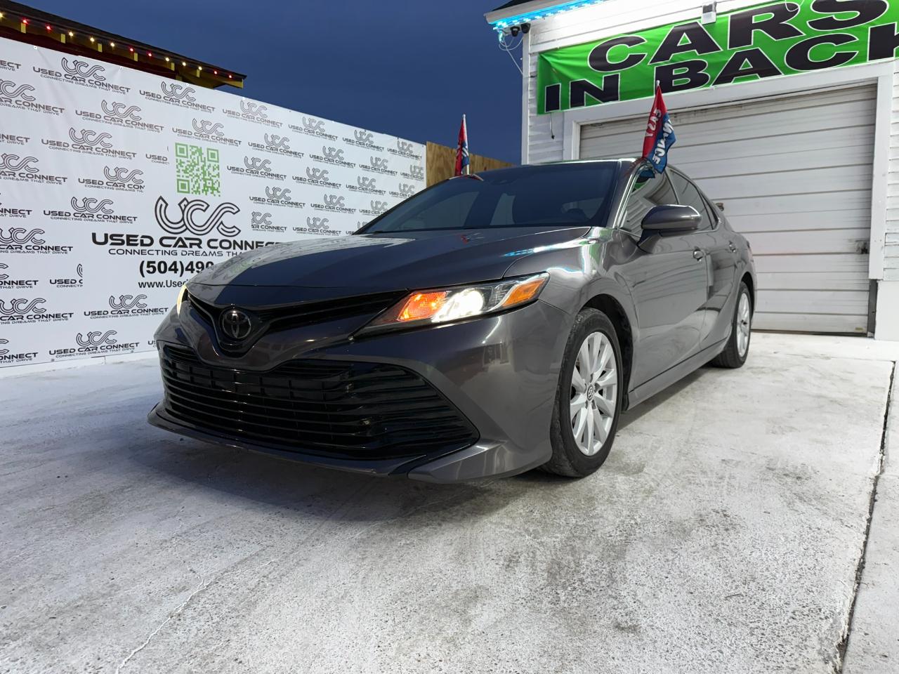 Toyota Camry LE Auto (Natl) 2020