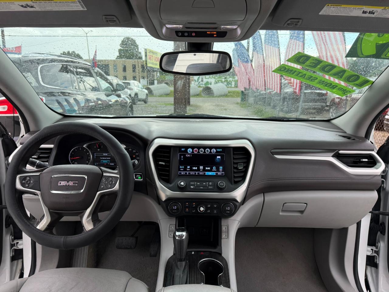GMC Acadia FWD 4dr SLT w/SLT-1 2017