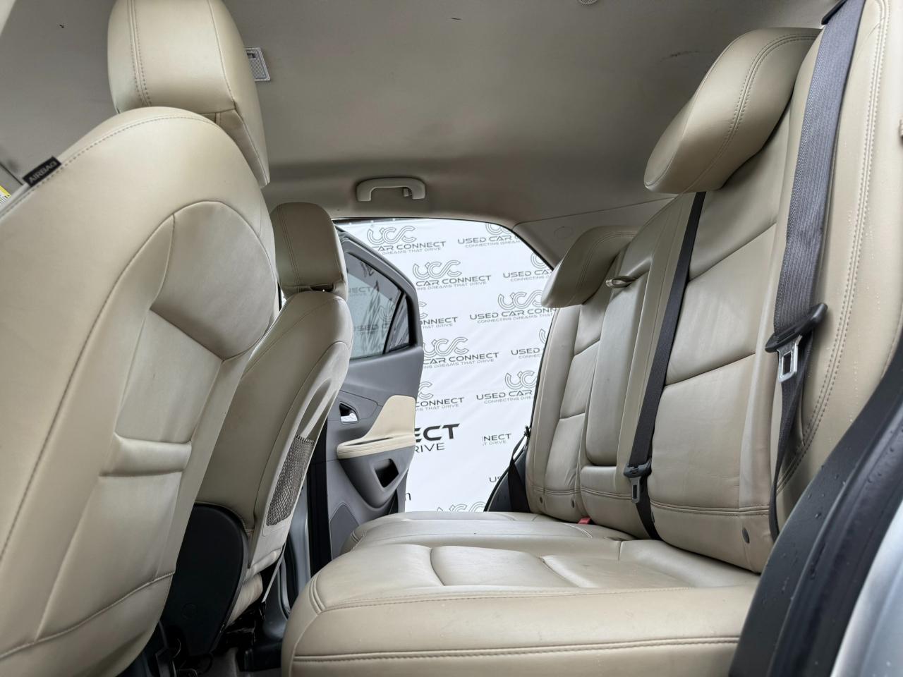 Buick Encore FWD 4dr Essence 2017