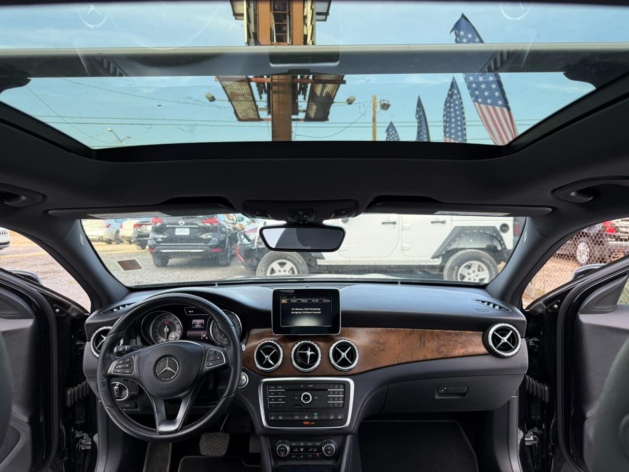 Mercedes-Benz GLA 4MATIC 4dr GLA 250 2016